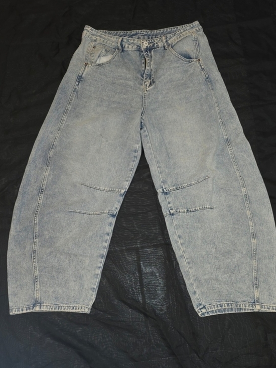 Denim - Baggy Barrel Light Wash Jeans